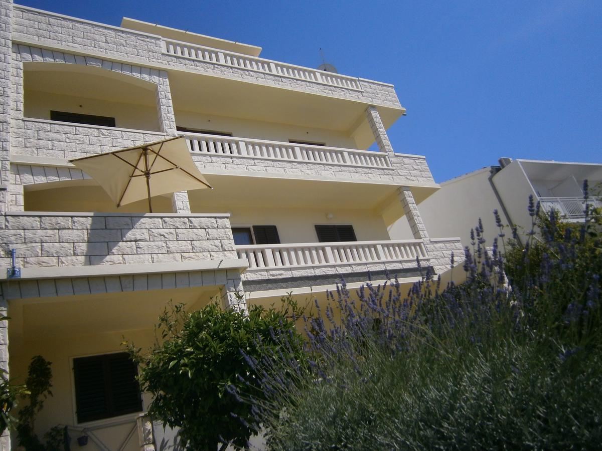 Apartments Huljic Hvar Town Exteriör bild